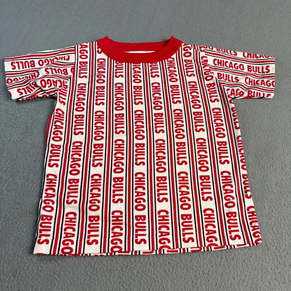 Vintage Chicago Bulls Kids T-Shirt and Shorts Set Size 4 Made in USA 90s NBA